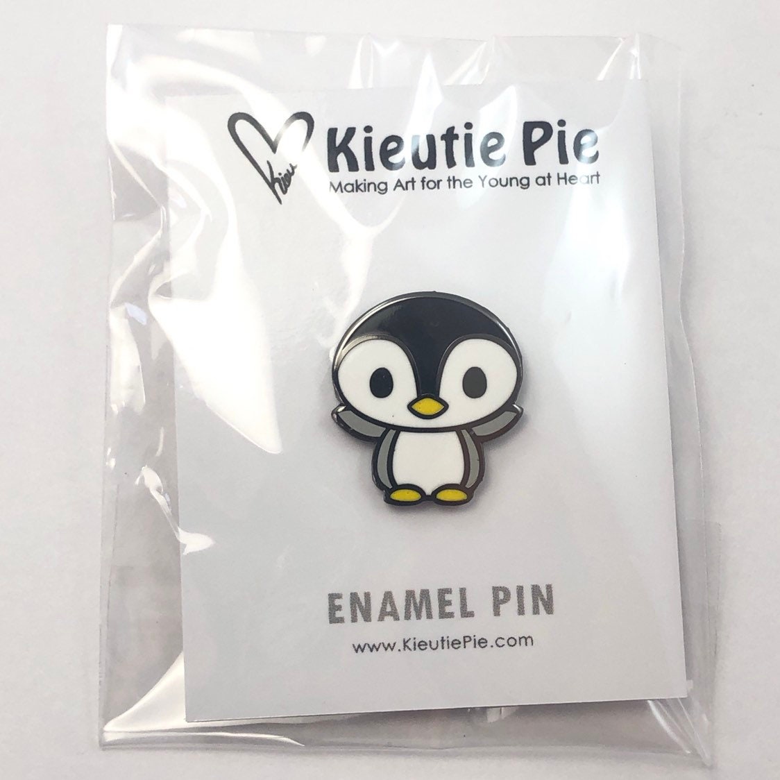 Happy Pengy Enamel Pin, happy penguin pin, chibi penguin pin, cute penguin pin, penguin birthday gift, penguin lover