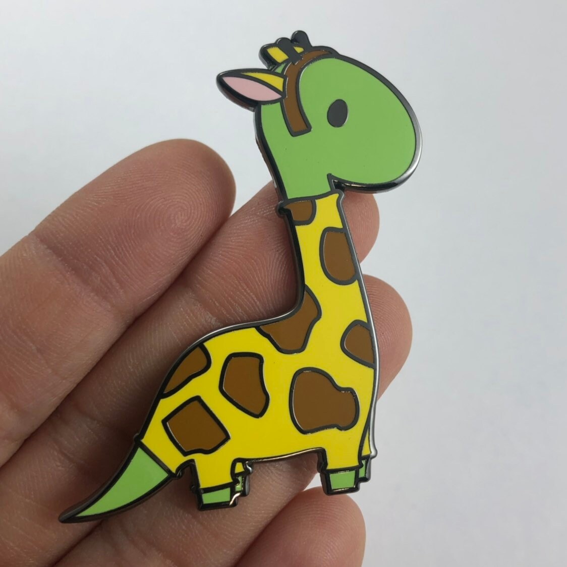 Giraffe Hard Enamel Pin - giraffe pin, dinosaur pin, costume pin, cute dinosaur pin, brontosaurus pin